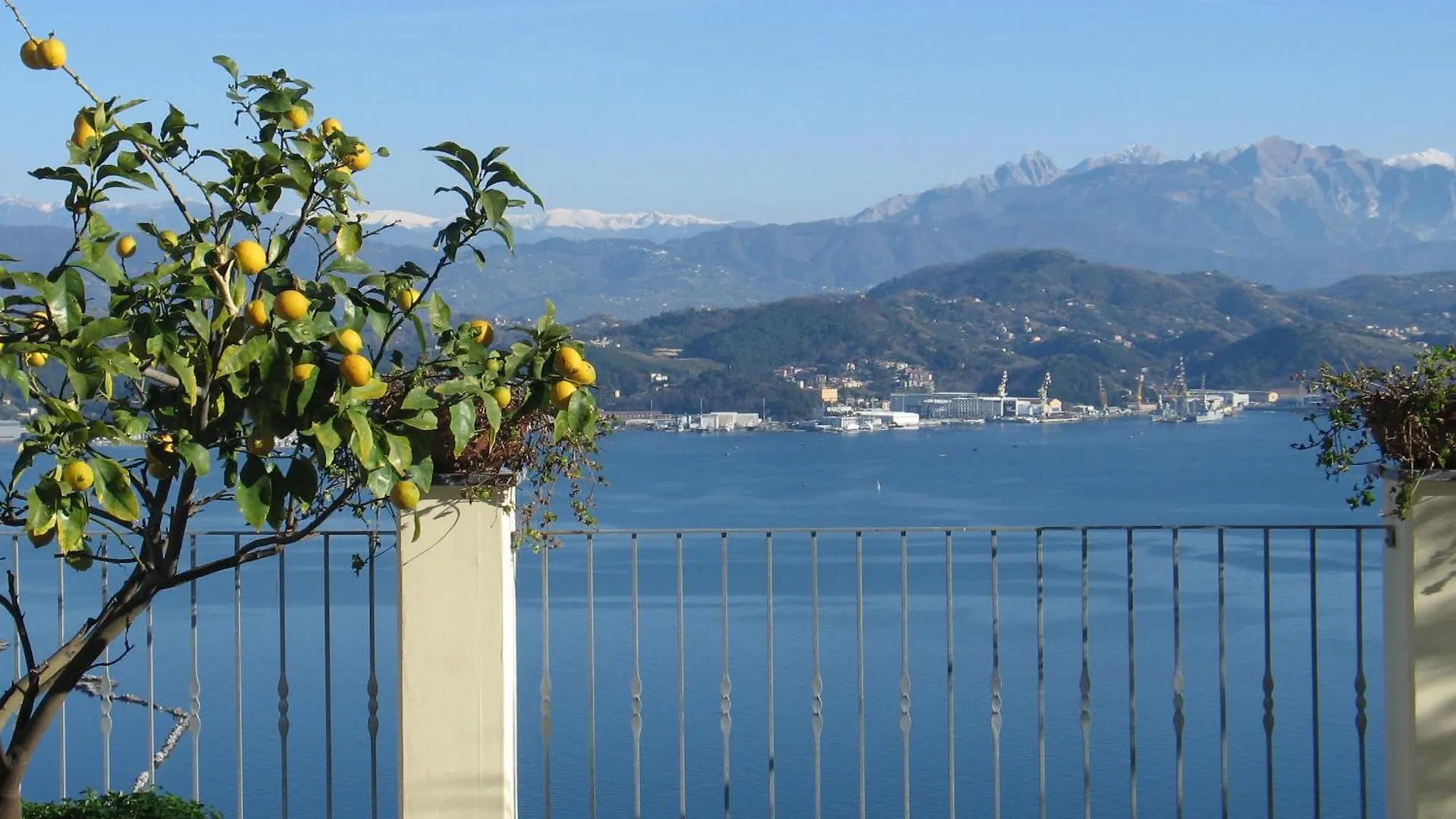 Le Ville Relais La Spezia