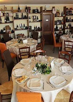 לה ספציה Le Ville Relais איטליה